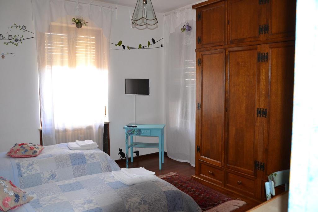 B&B Mimosa Candelo Rum bild